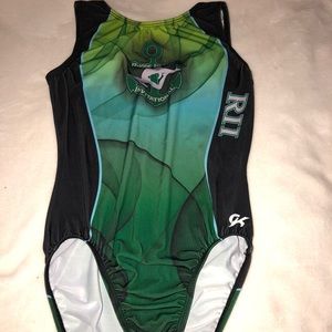 Gymnastics leotard